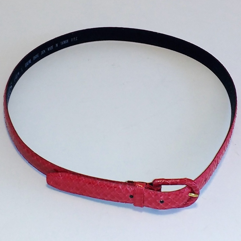 Honors genuine snake skin belt w/gold hardware L